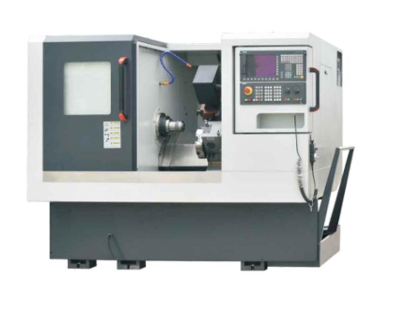 Macchina di tornitura CNC