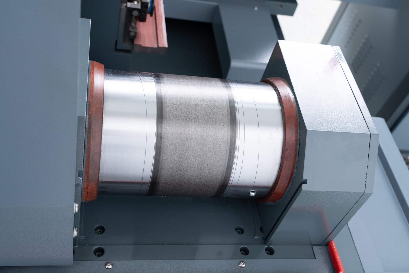 Rouleau de fil sur la machine EDM