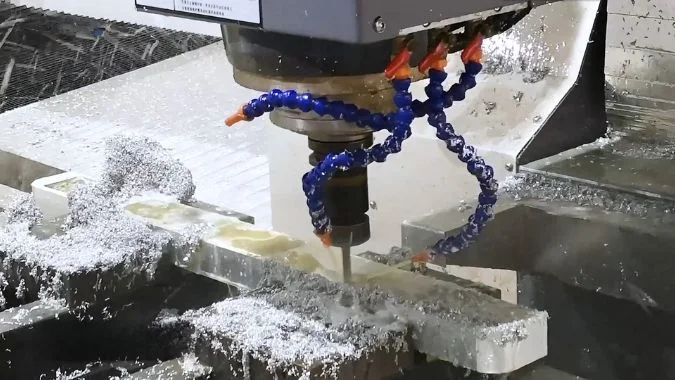 Aluminum profile machining center working