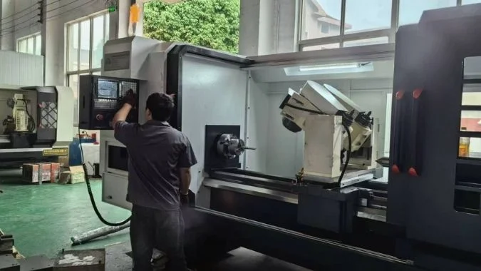 J&M CNC whirling machine