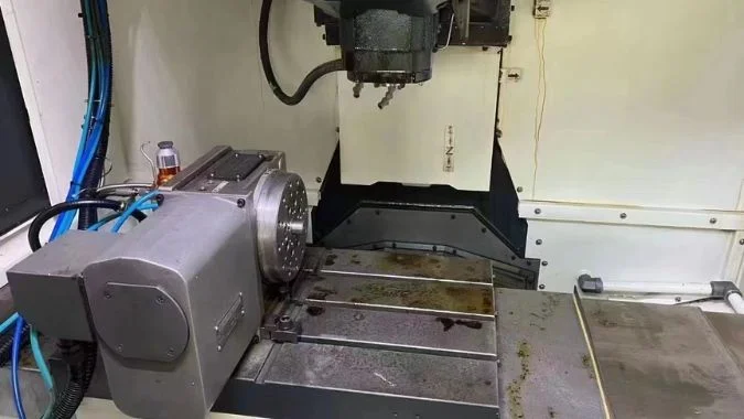 Closeup of Tapping Center inside