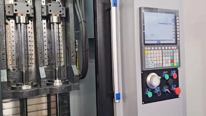 Inverted deep hole drilling machine