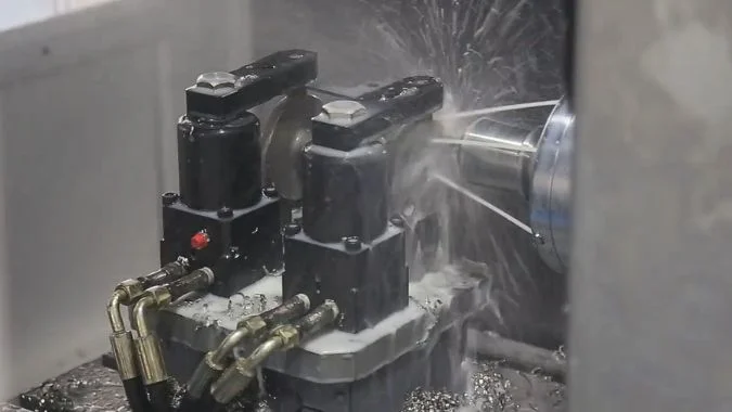 Traveling spindle HMC