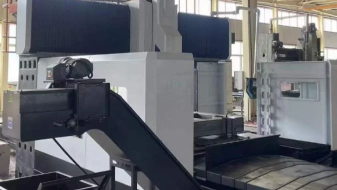 Light duty gantry machine t-ram