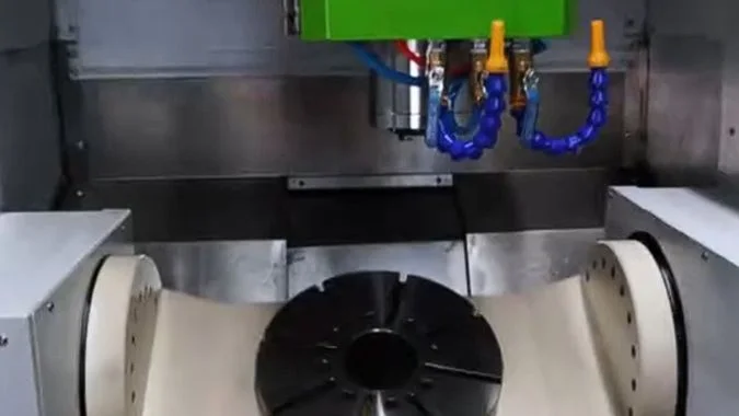 3+2 fake five-axis CNC milling machine
