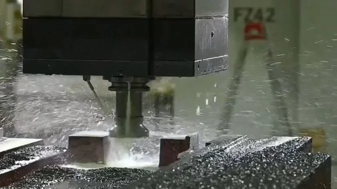 Fixed-beam GMC milling hardened mold steel