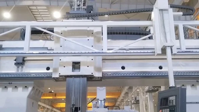 Moving beam