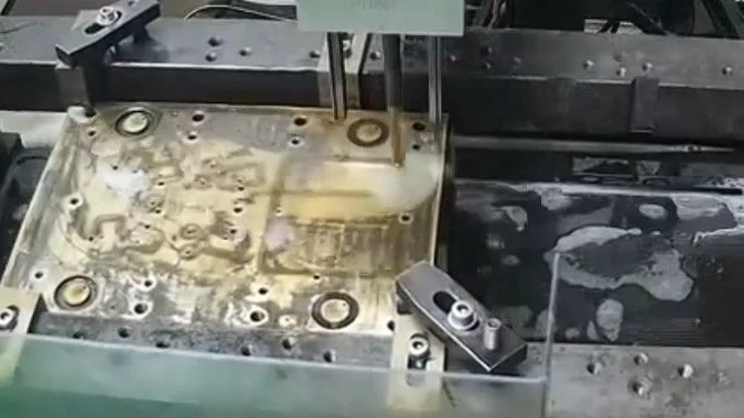 MS-WEDM machining a mold