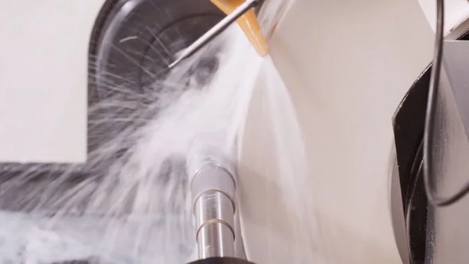 plunge grinding heat band versus light traverse pass