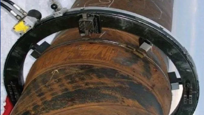 External-mount flange lathe